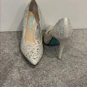 Heels only wore once